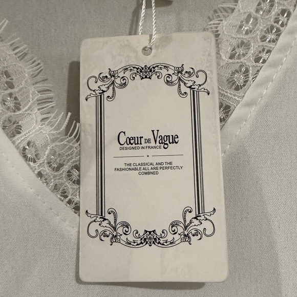 Boutique bought tunic top - Picture 4 of 4